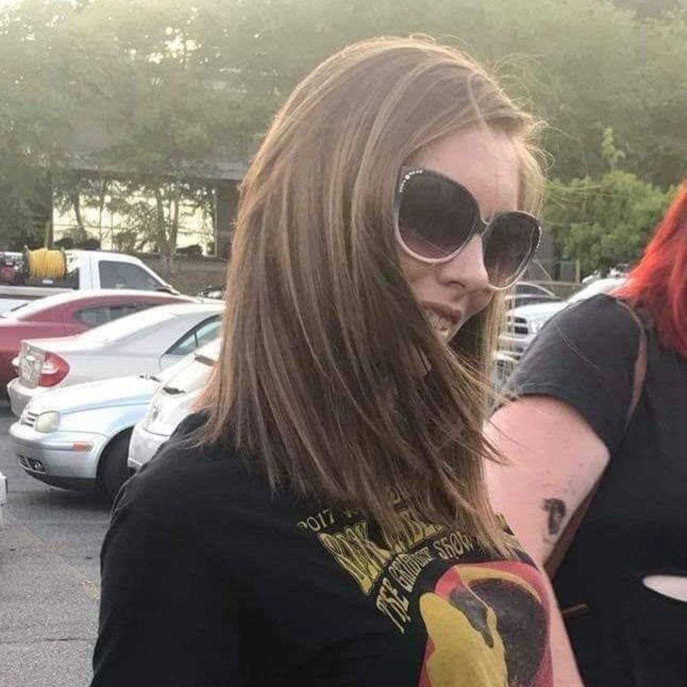 Meet your Posher, Krystal